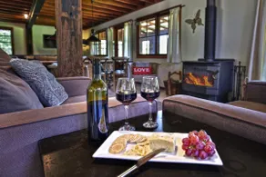Amaroo House - By Berry Getaways - Image 2