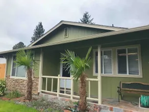 Spacious 4 Bedroom in the heart of Puget Sound! - Image 2