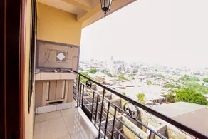 Quality and Standing 1 Bedroom Apartment in Downtown - Image 4