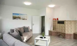 Beautiful and modern apartment with garden - Image 4