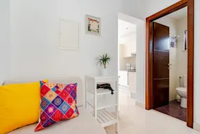 1 bedroom apartment - Image 3