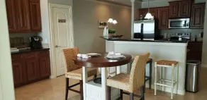 Lakeview Condominium - Image 3
