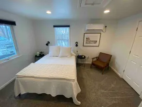 Cute tiny home with everything you could want! - Image 4