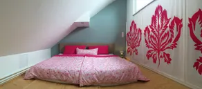 be - stylish duplex with small roof terrace - Image 2