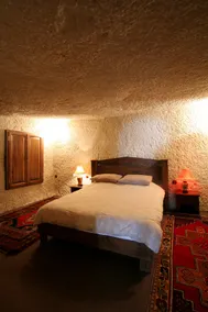 Hasan Cave House 3 - Image 3