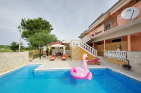 Villa Rubesco - Image 4