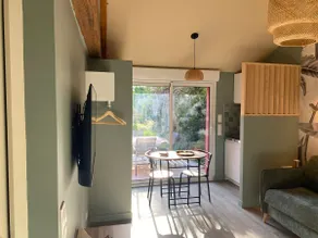 New and quiet private studio - Image 4