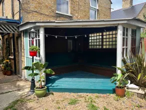The Beach Hideaway - Image 4
