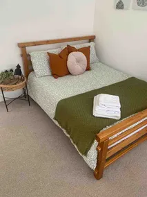 2 Bedroom flat near New Forest & Peppa Pig World - Image 5
