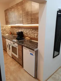 Tina's apartment - Image 5