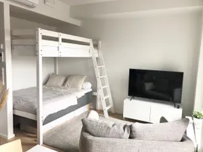 Fresh new apartment; good location and parking space - Image 3