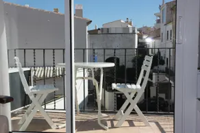 P2.2 Centre,1 minute from the beach, air condition - Image 2