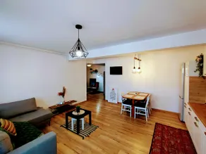 River side apartment with terrace - Image 2