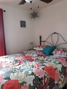 Cozy 2 bedroom Cottage-great location, great house - Image 3
