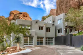 Camelback Mountain Villa Luxury in Paradise Valley - Image 3