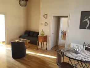 80 m2 apartment in Saint-Amour city center - Image 5