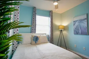 Seabreeze Sueños ※ Surfside Abode a Walk to Beach - Image 3