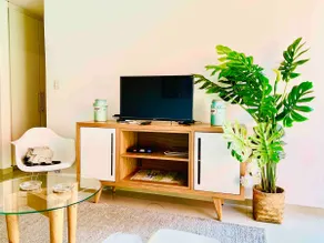 Jara neighborhood, near US Embassy, 2 rooms, balcony, garage 13 - Image 2