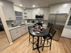 Newly Built Studio, 2000 FT Elevation with Jacuzzi - Image 3