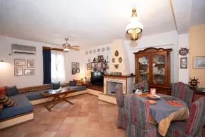 Tina's summer home - Image 2