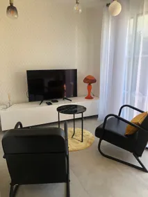 Niort accommodation near Macif Hospital - Image 4