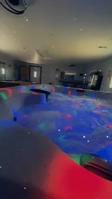 Adults-Only Cozy Getaway with Hot Tub (No Parties) - Image 2
