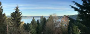 Oasis w/ heated indoor pool, hot tub & lake views - Image 4