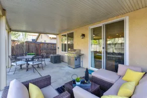 MilanoHouse: Luxury, FullyFenceBYw/BBQ, Near Sac. - Image 5