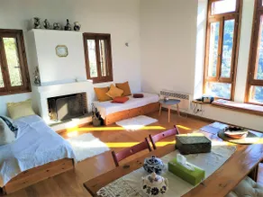 Comfy modern house in Afetes - Image 2