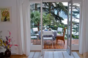 Romantic apartment at the foot of Mt. Bré - Image 4
