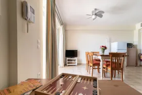 2bdrm house by the sea, great views, pool, parking - Image 5