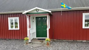 Find peace and quiet at Heden near Ullared, Gekås. - Image 2