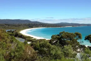 DOLPHIN LOOKOUT COTTAGE - amazing views of the Bay of Fires - Image 2