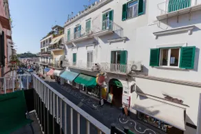 Boutique House Fió dans le salon d'Ischia - Image 3