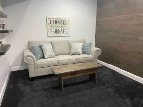 Spacious Basement Suite with Rec Room - Image 5