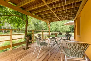 Nature house near the lake - Image 2