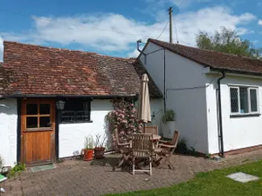 Self contained Annexe in Rural Wixford - Image 4