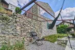 Renovated historic barn in mountain village - Image 4