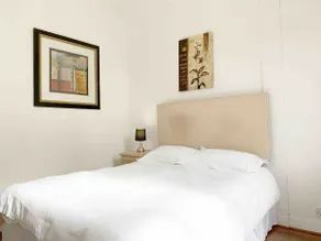Modern 2 Bedroom Apartment in Central Edinburgh - Image 4