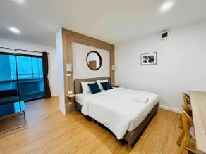 Comfy furnished apt, 100 m. to MRT, near Airport - Image 3