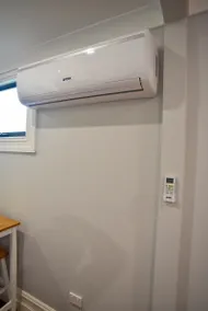 Mar Q Apartment - Image 5