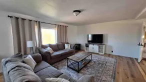 Riverview Bliss in Beautiful Home - Image 5