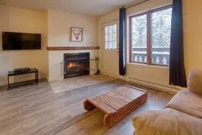 [307] Small nest Mont-Sainte-Anne Condo 1 bedroom - Image 4