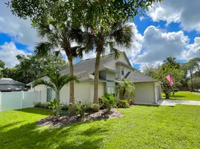 Fully renovated 5 bedroom with king size bed - Image 3