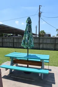 Cozy Family Owned Home in Port O’Connor Texas. - Image 4