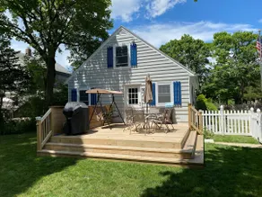 Cozy Cape Escape - Walk to Downtown Mystic - Image 4