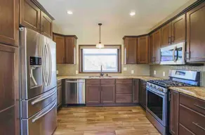 Beautiful 3 bedroom Home Away From Home - Image 3