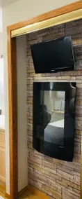 Miette Suite-Private Entry, eFireplace, King Bed - Image 4