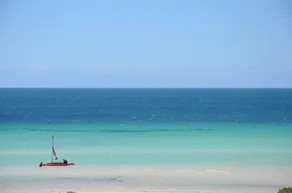 Beachfront + Stunning Views + Free WIFI + Air Con + Fireplace - Image 2