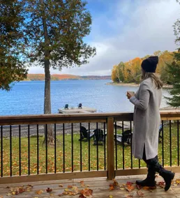 Red Pine Lakehouse- Sauna, Fab Kitchen, Fall Fires - Image 3